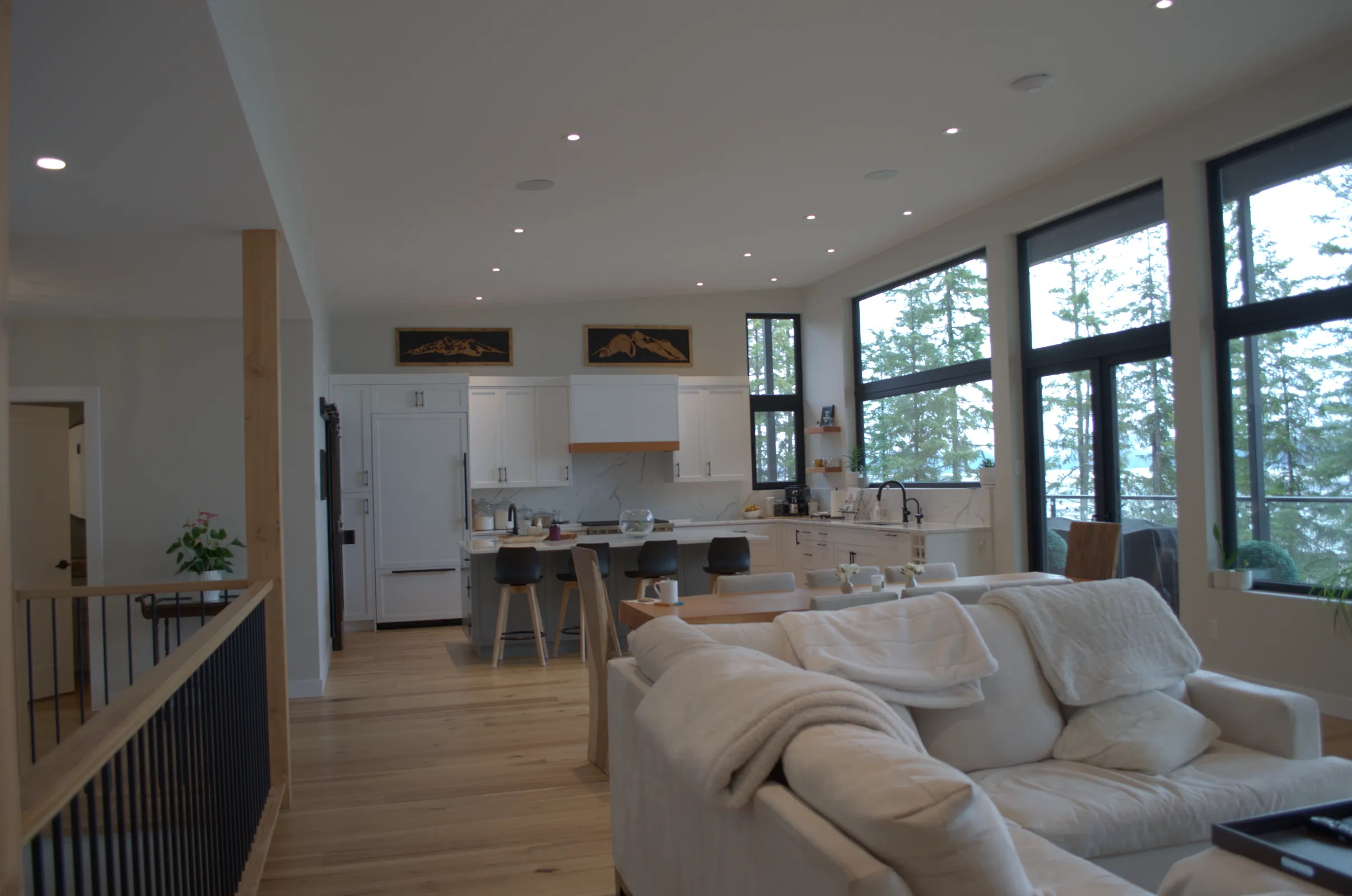 revelstoke-electric-residential-highway-south-05