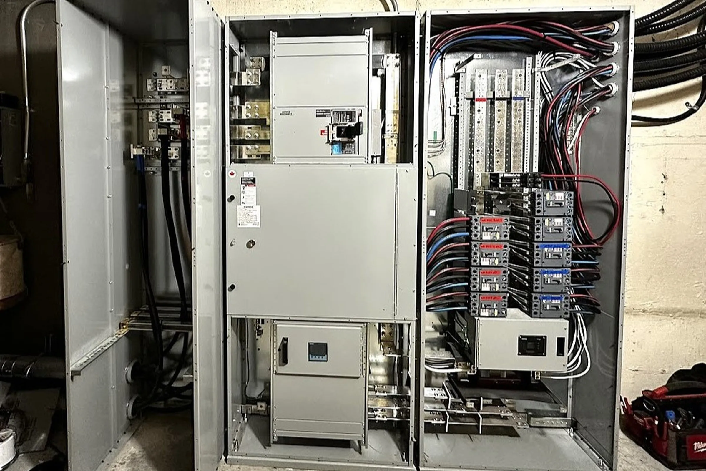 vrge-hotel-revelstoke-electric-03
